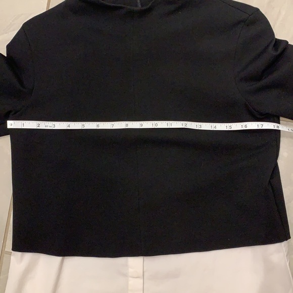 Theory Gracila layered mock-neck Top Large - Picture 11 of 13